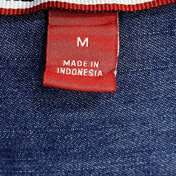 Tommy Hilfiger Denim Top Womens Medium Blue Button Up V-Neck Pin Tuck Sleeveless - Picture 5 of 9